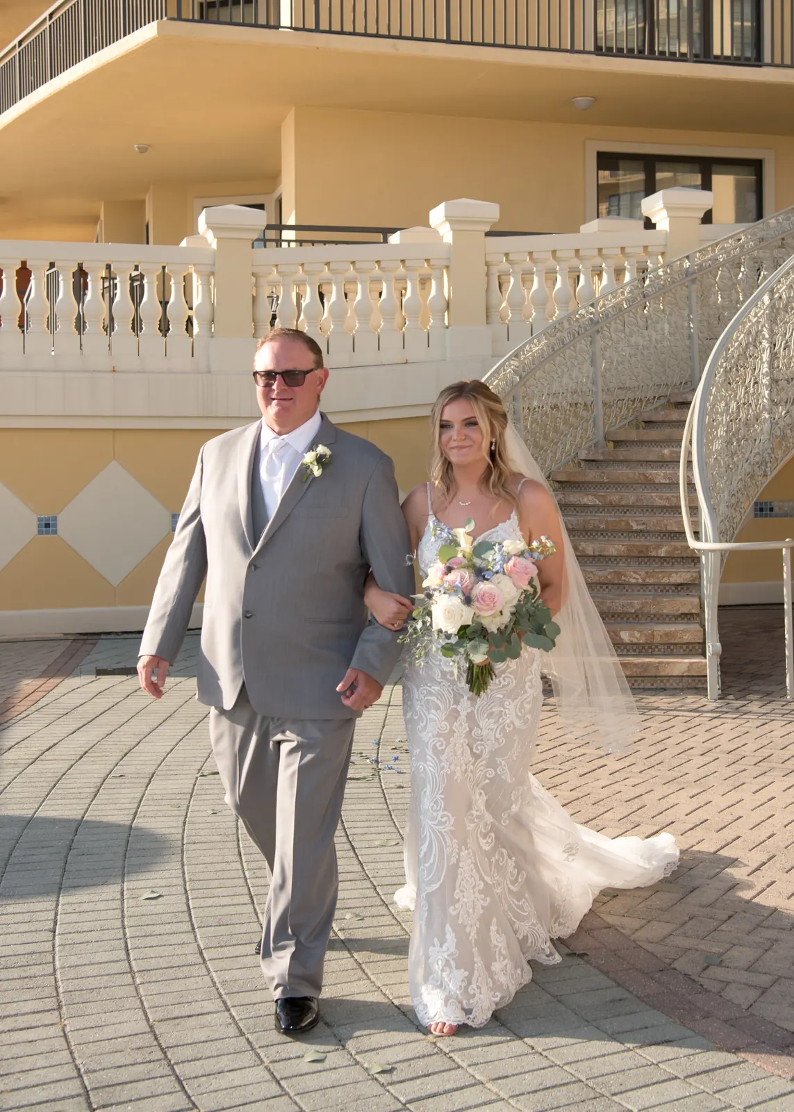 Mr & Mrs Ballard, photo 9