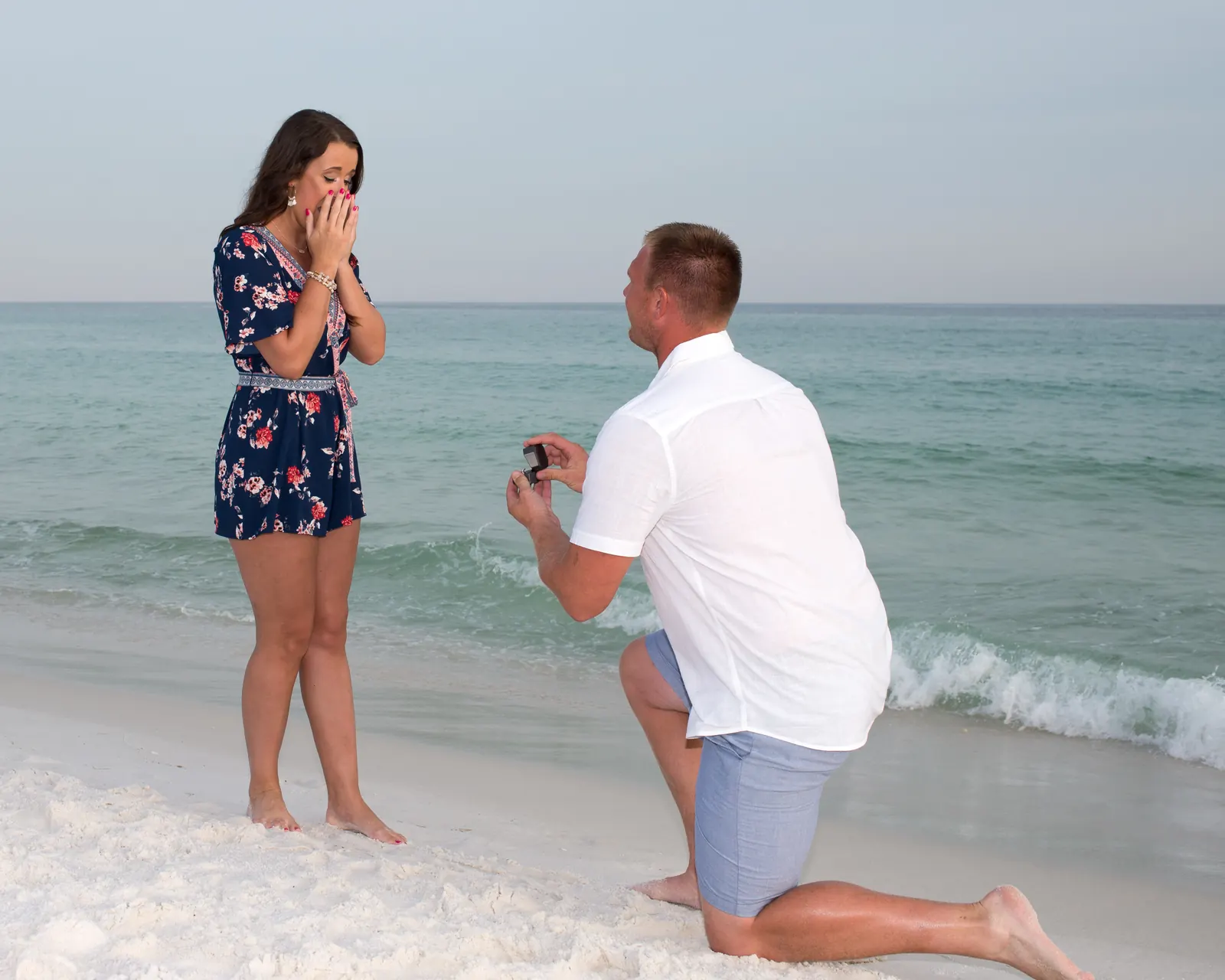 Reasons to Hire a Professional Photographer for Your Surprise Proposal at the Beach, photo 5